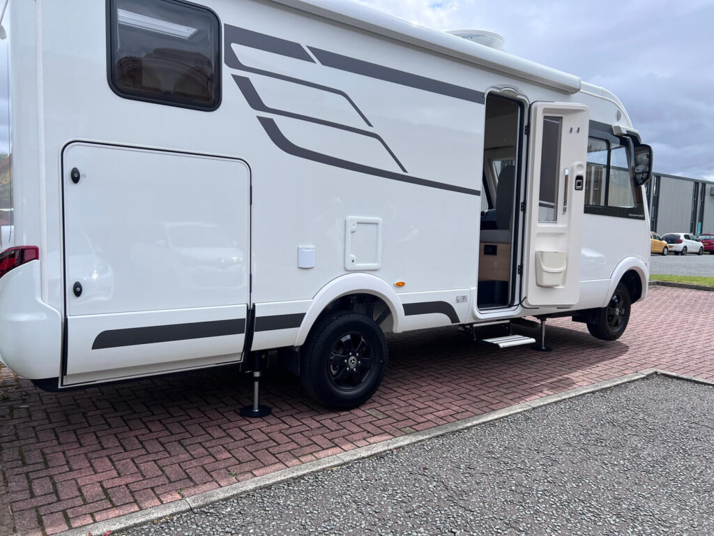 HPC Mercedes Sprinter Hymer b-mc-i-600 1